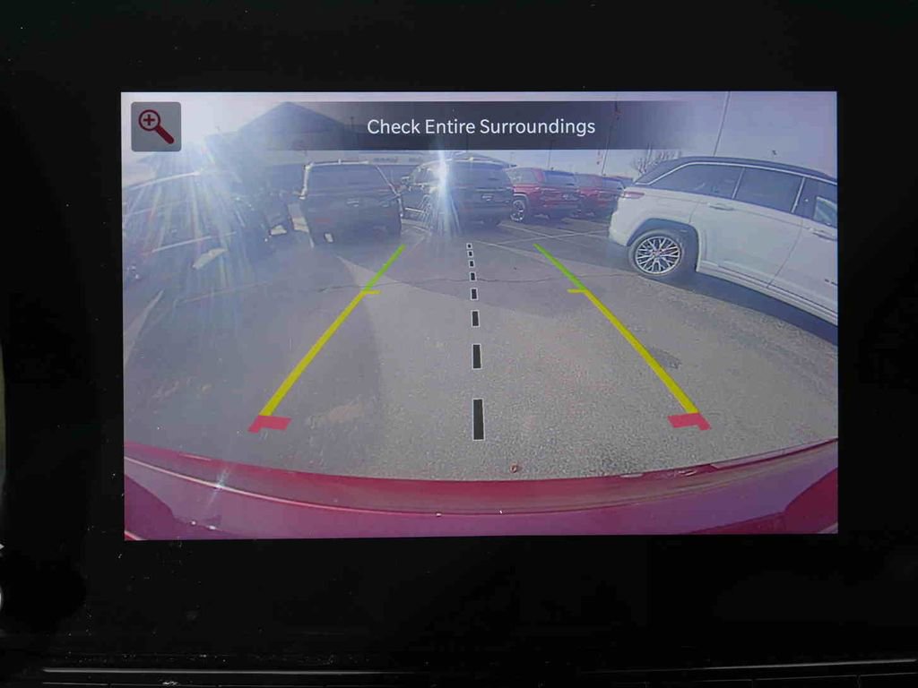 Used 2022 Jeep Wagoneer Series III w/ Flexible Seating Group image 40