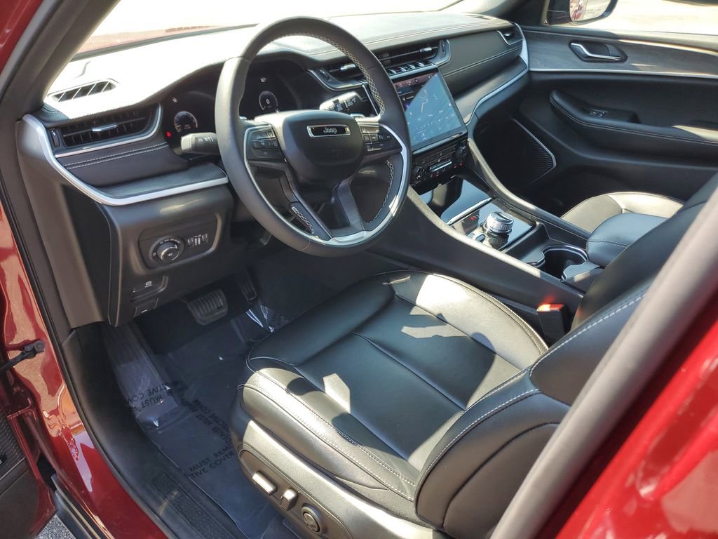 Used 2024 Jeep Grand Cherokee L Limited w/ Trailer Tow Package image 27