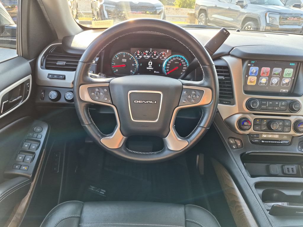 Used 2019 GMC Yukon XL Denali w/ Denali Ultimate Package AWD/4WD image 33