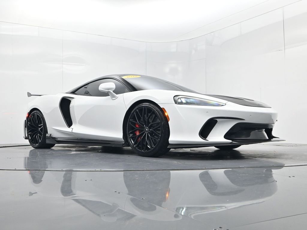 Used 2022 McLaren GT RWD image 52