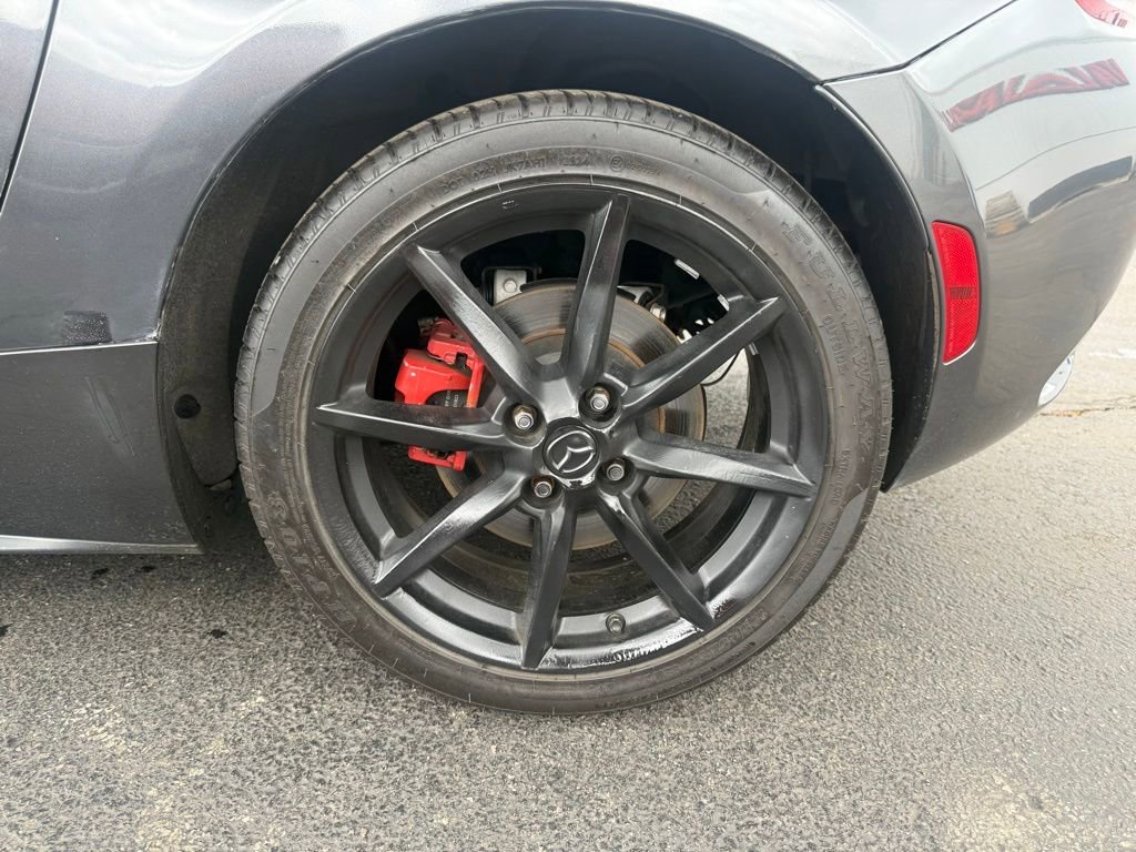 Used 2019 MAZDA MX-5 Miata RF Grand Touring RWD image 44