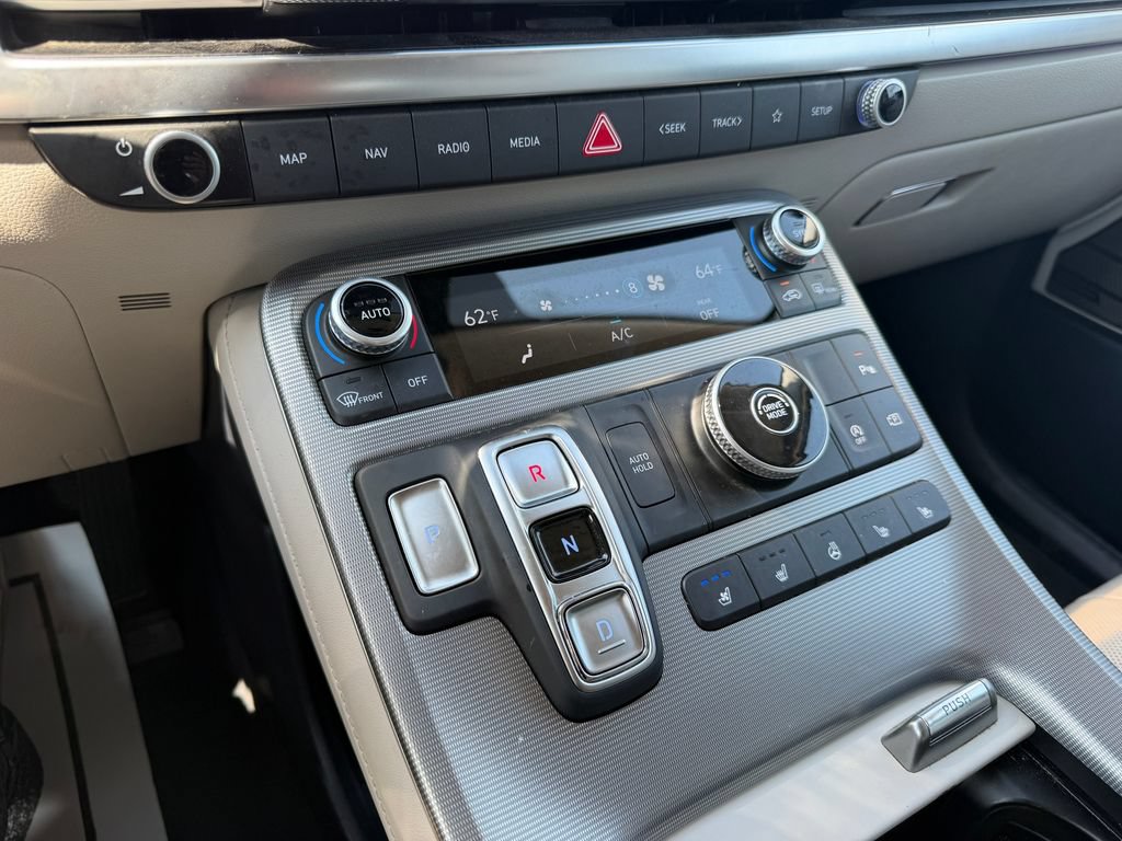 Used 2024 Hyundai Palisade Calligraphy FWD image 15