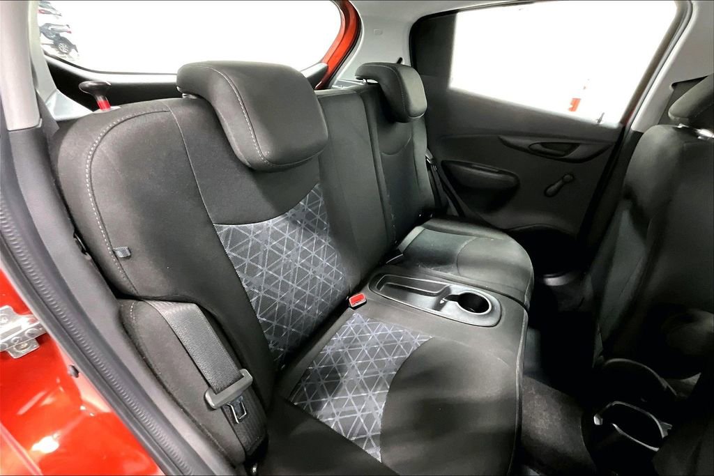 Used 2021 Chevrolet Spark LS FWD image 31