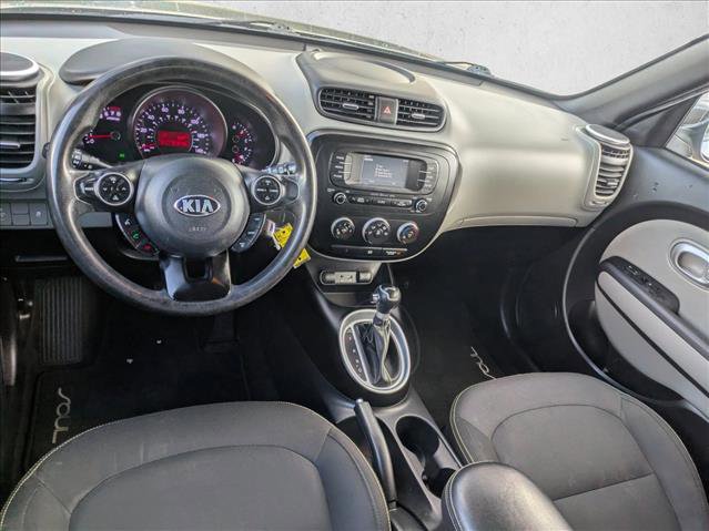 Used 2016 Kia Soul + FWD image 15