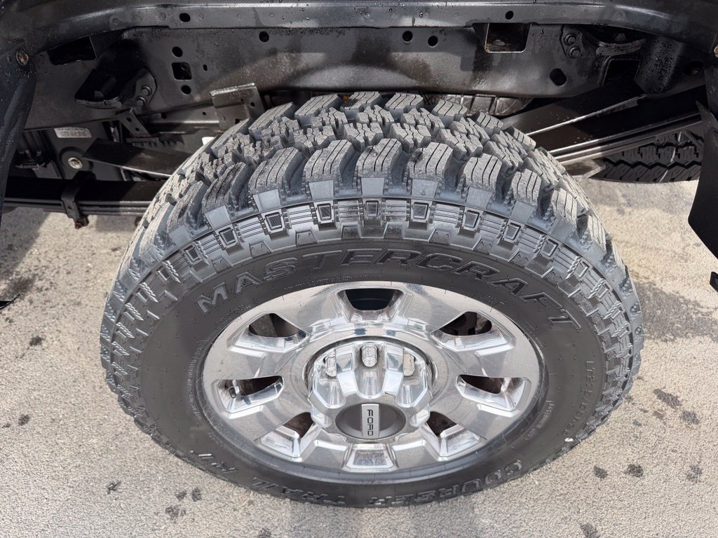 Used 2023 Ford F350 Lariat w/ Chrome Package AWD/4WD image 12