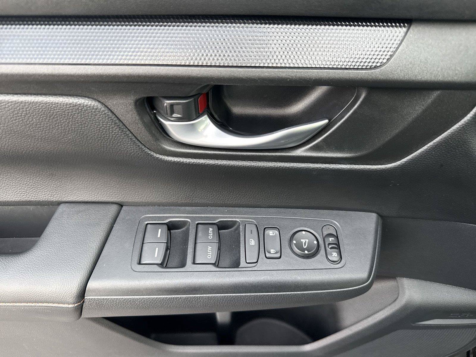 Used 2024 Honda CR-V Sport image 13
