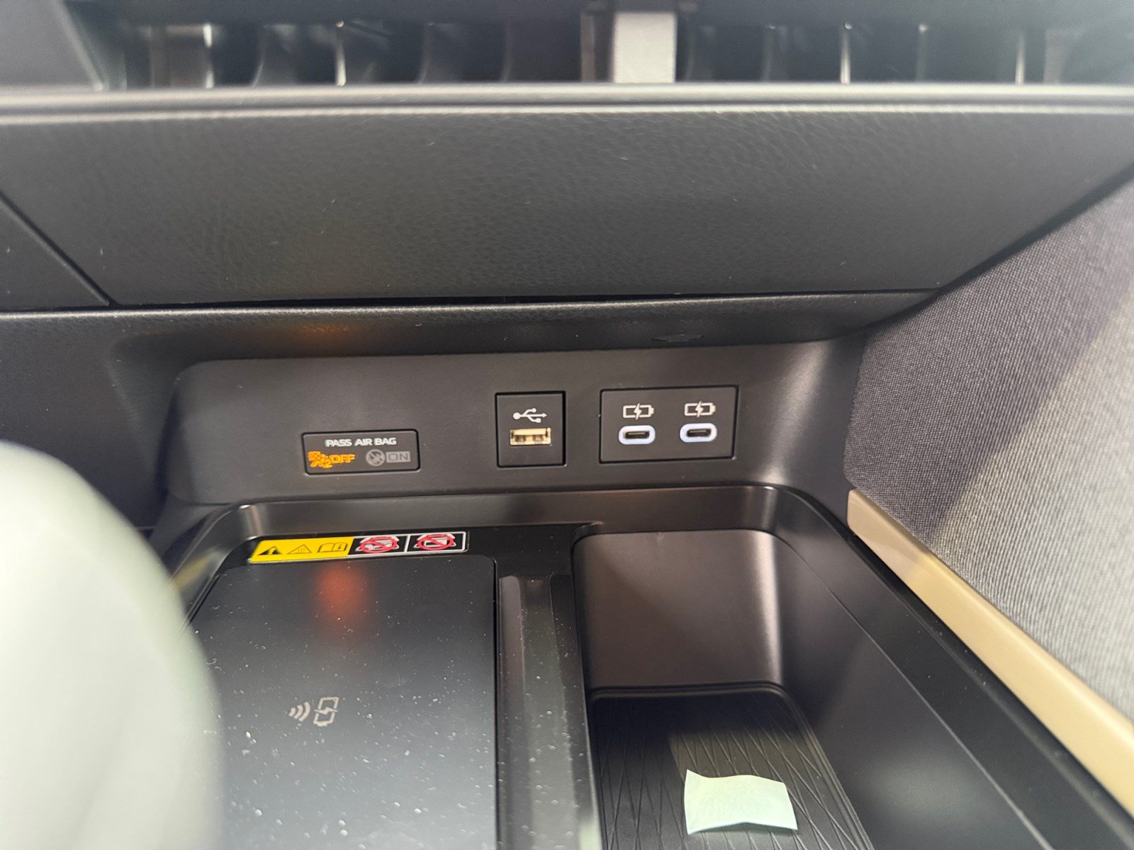 New 2026 Toyota Camry LE w/ Convenience Package AWD/4WD image 15