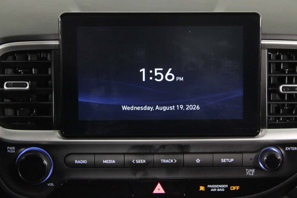 Certified 2025 Hyundai Venue SE FWD image 9