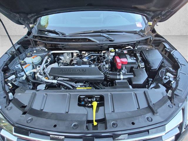 Used 2026 Nissan Rogue SL FWD image 25