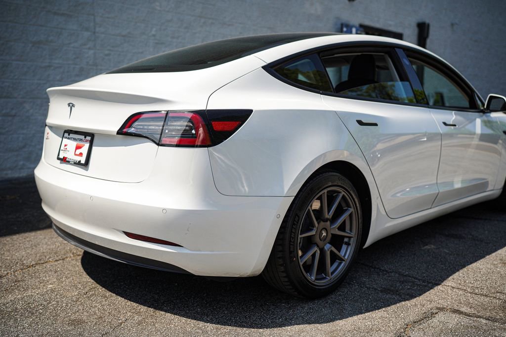 Used 2021 Tesla Model 3 Standard Range Plus RWD image 15