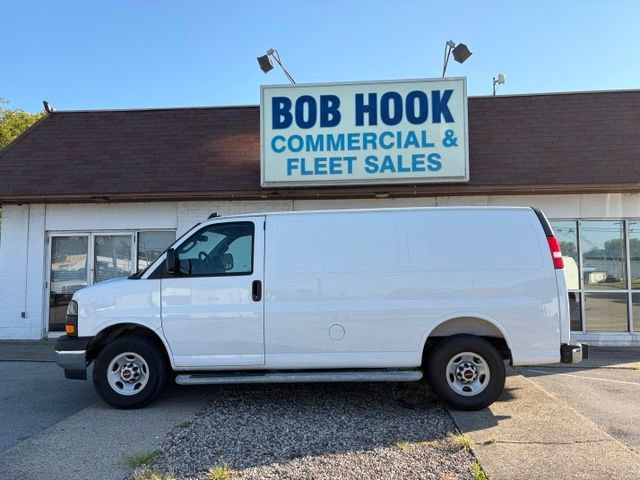 Used 2025 GMC Savana 2500 w/ Driver Convenience Package RWD image 25