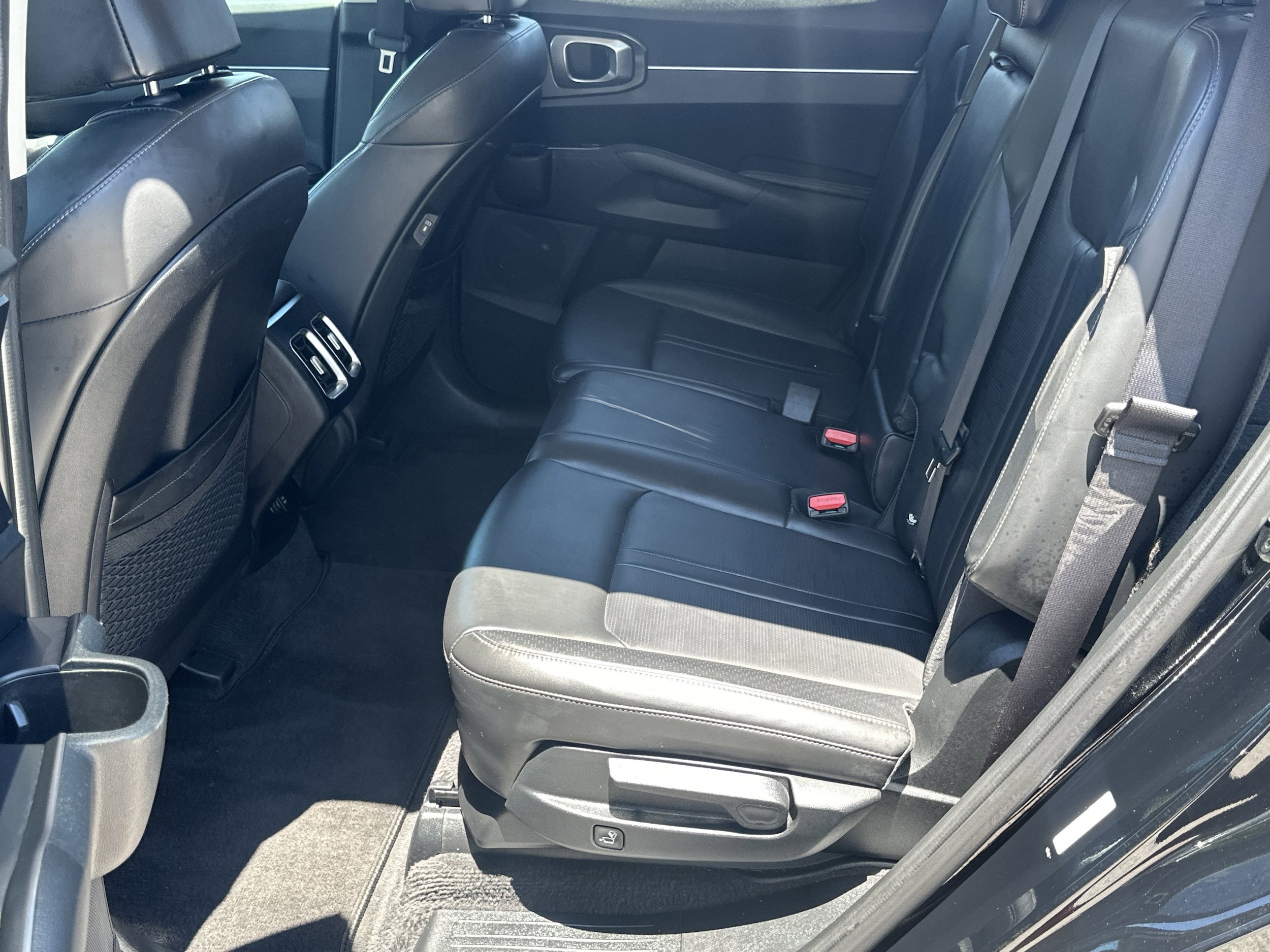 Used 2024 Kia Sorento S FWD image 20