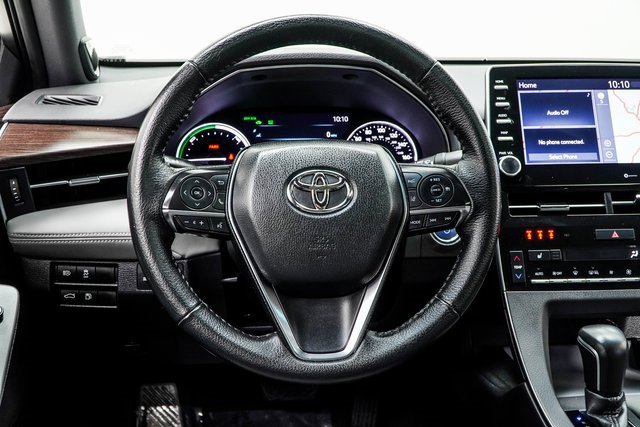 Used 2021 Toyota Avalon XLE w/ Moonroof Package image 18