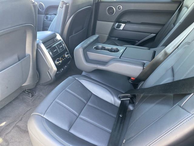 Used 2022 Land Rover Range Rover Sport HSE Silver Edition image 17