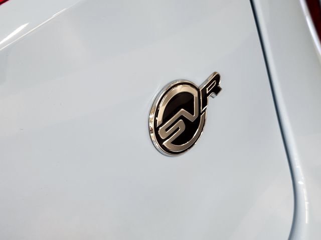 New 2026 Jaguar F-PACE SVR image 13