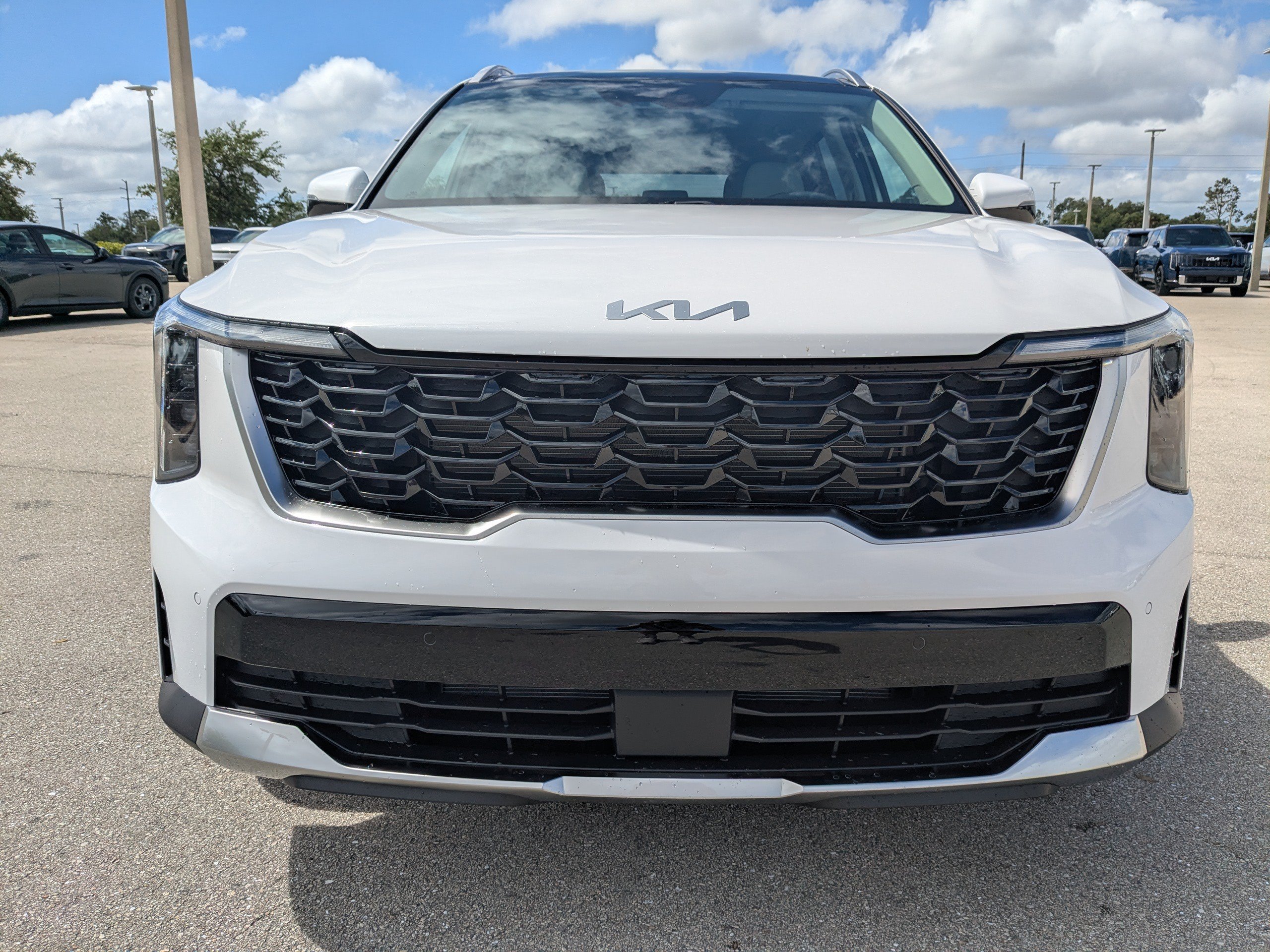 New 2026 Kia Sorento S w/ S Panoramic Sunroof Package FWD image 3