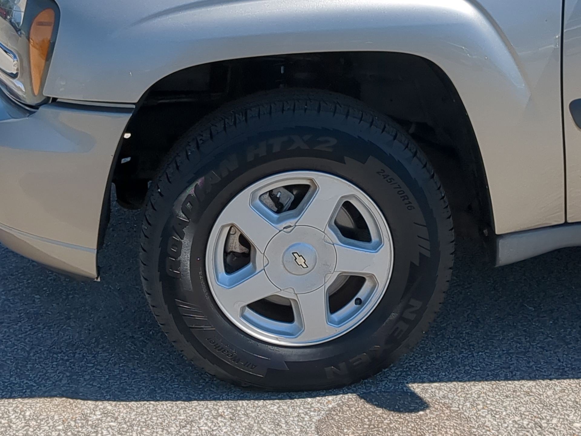 Used 2003 Chevrolet TrailBlazer LS w/ Preferred Equipment Group image 10