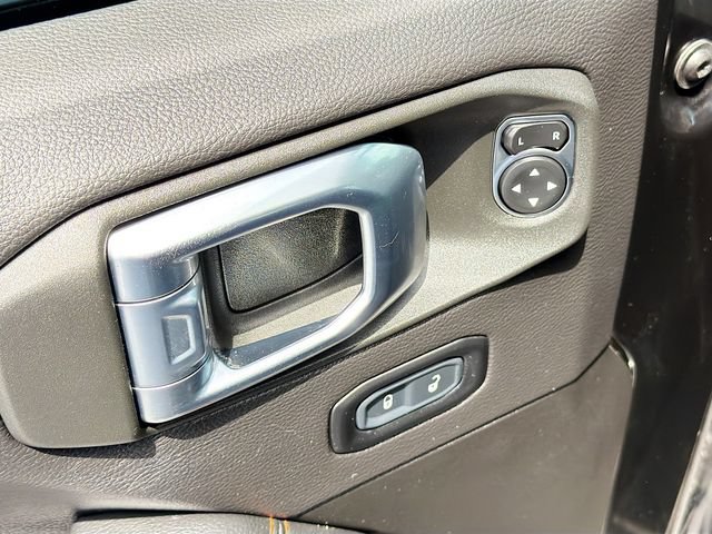 Used 2023 Jeep Gladiator Mojave w/ Cold Weather Group AWD/4WD image 18