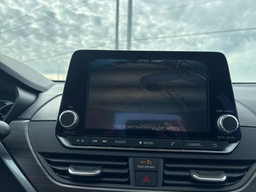 Used 2025 Nissan Altima 2.5 SV image 43