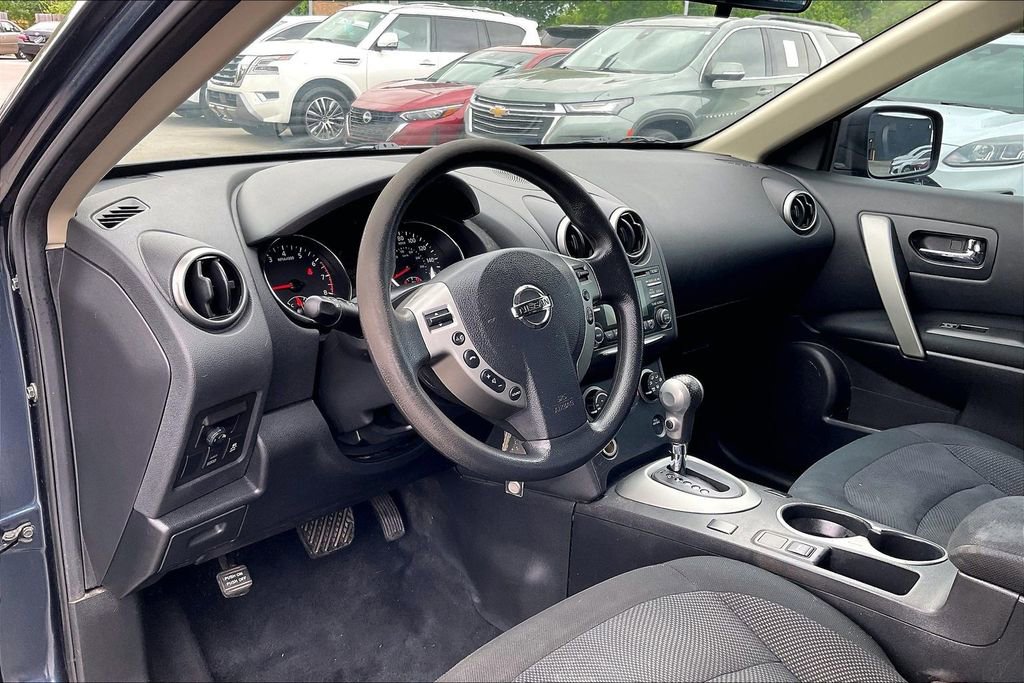 Used 2014 Nissan Rogue S w/ Convenience Package AWD/4WD image 18