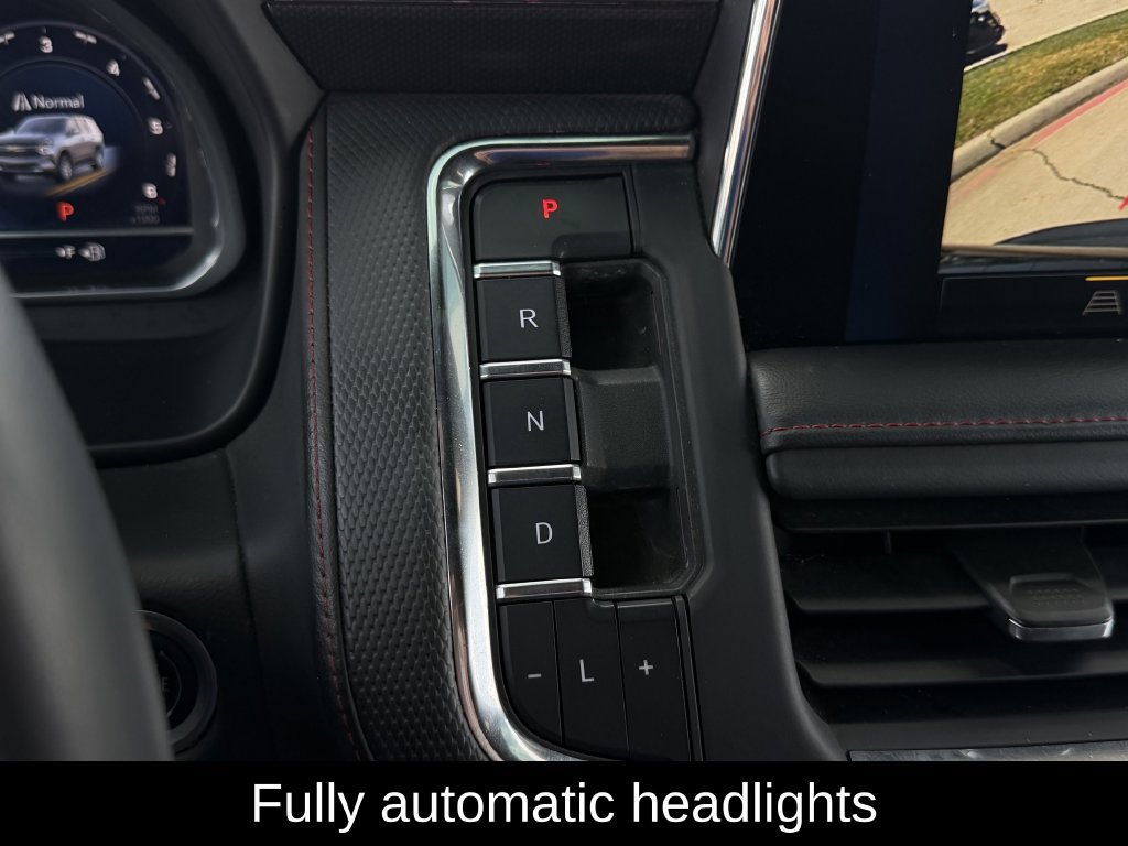 Used 2023 Chevrolet Tahoe RST RWD image 19