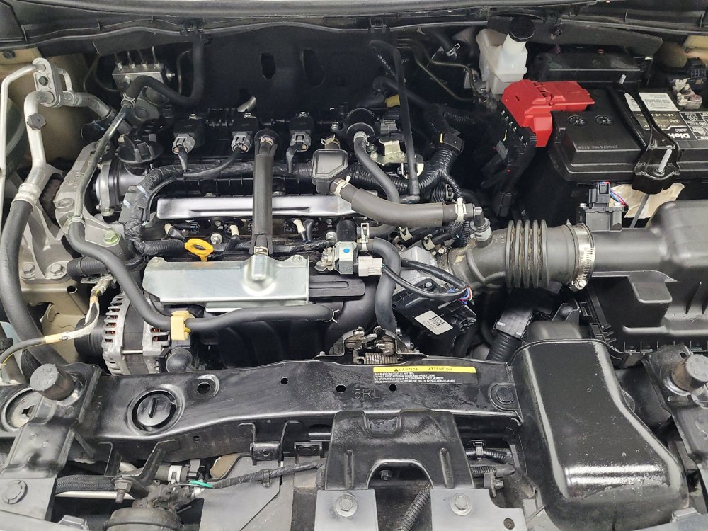 Used 2021 Nissan Versa SV FWD image 30
