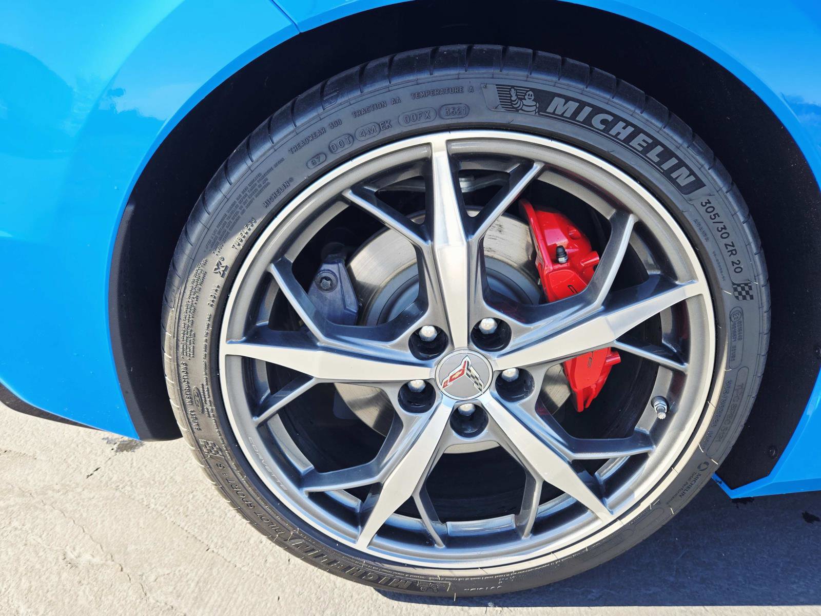 Used 2022 Chevrolet Corvette Stingray Premium Conv w/ Z51 Performance Package image 19