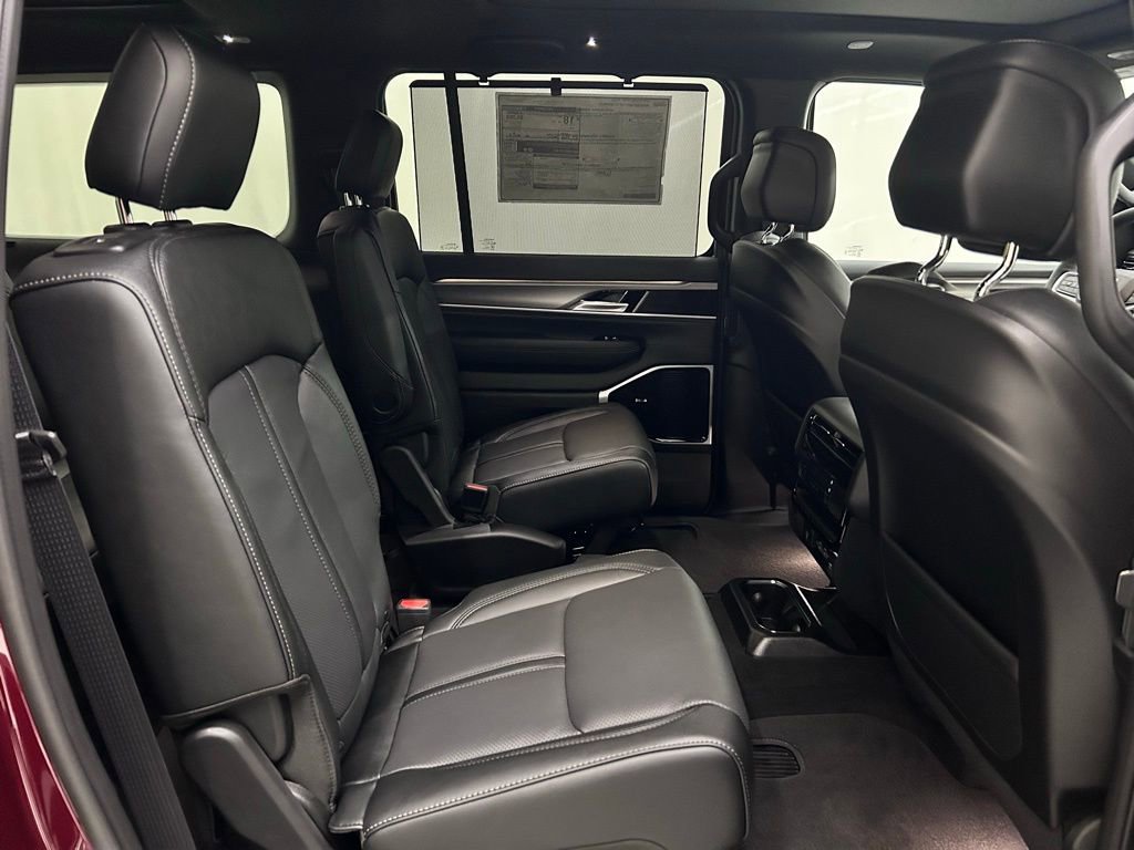 New 2026 Jeep Grand Wagoneer L Limited image 18