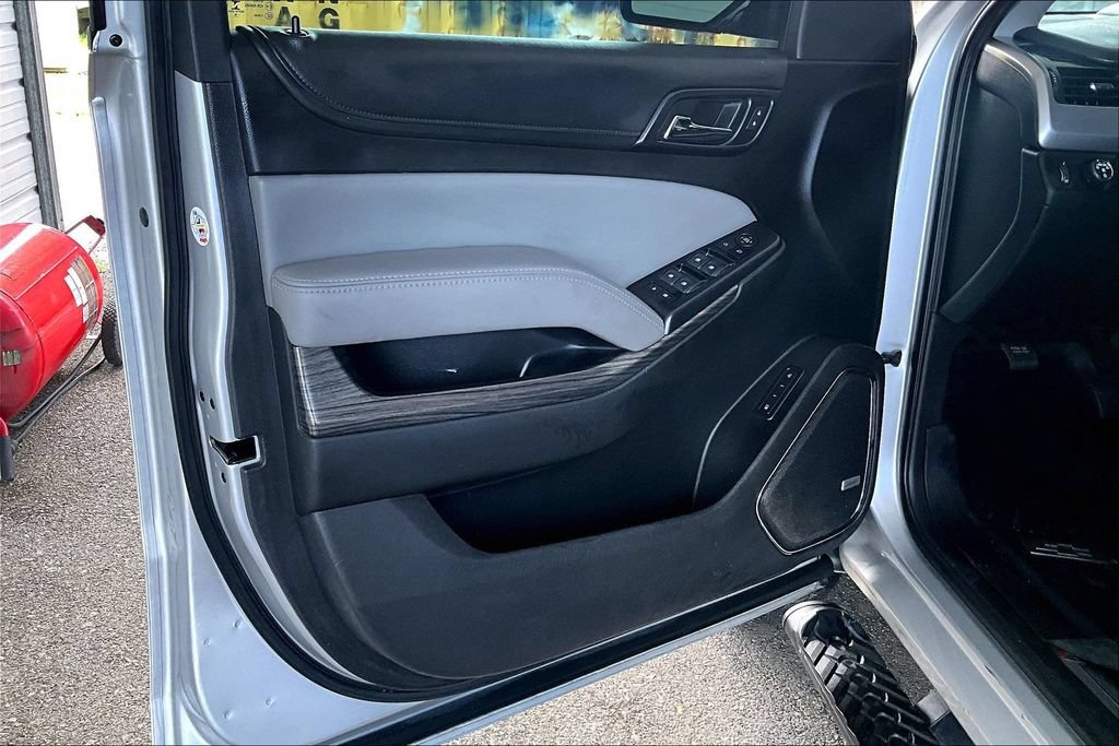 Used 2018 Chevrolet Tahoe LT w/ Off-Road Package AWD/4WD image 23