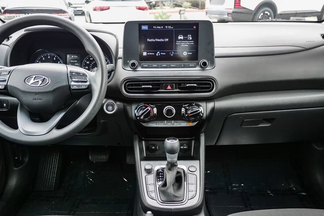 Certified 2022 Hyundai Kona SEL AWD/4WD image 14