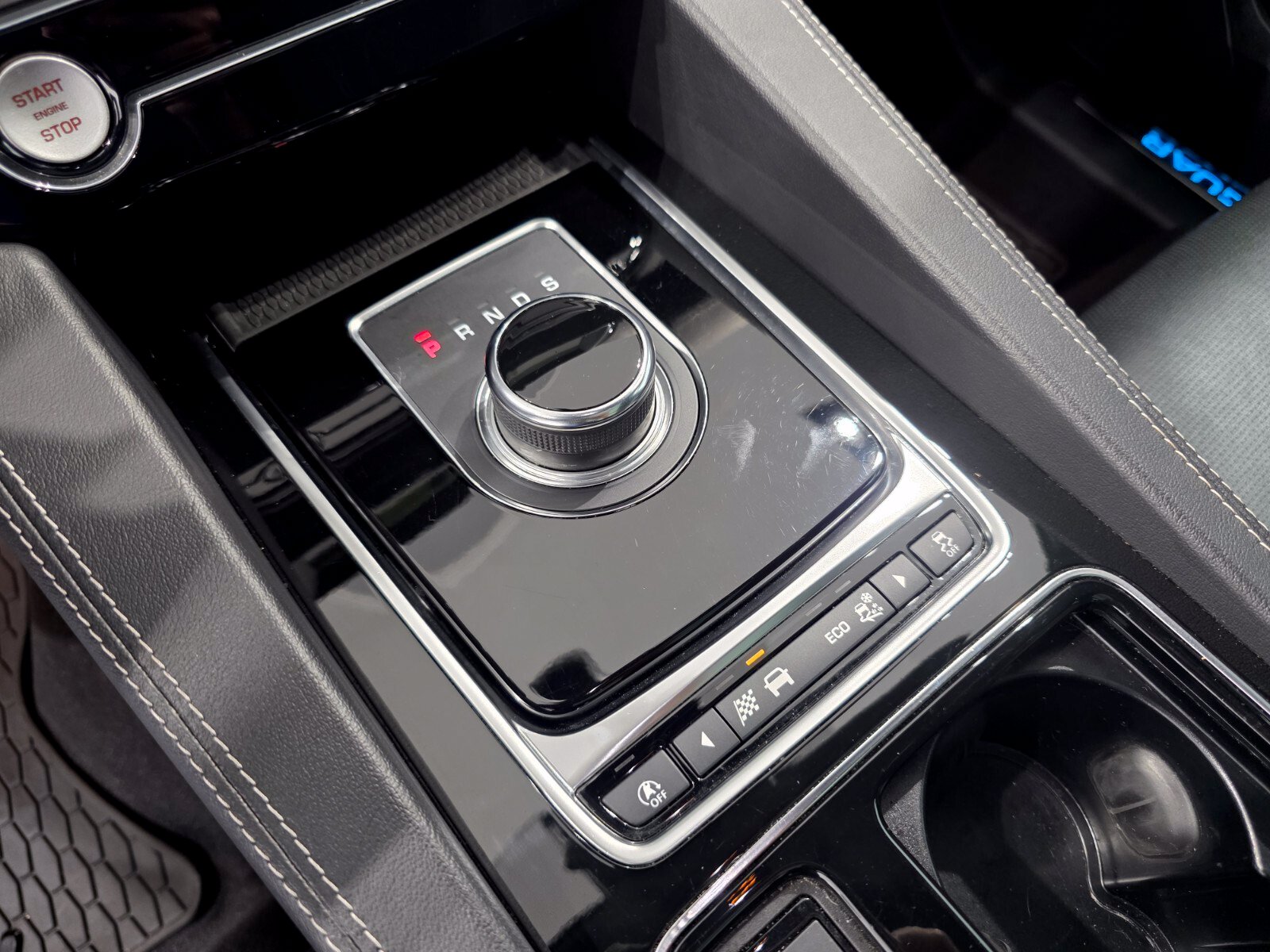 Certified 2020 Jaguar F-PACE S AWD/4WD image 20