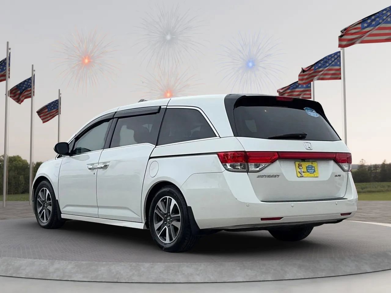 Used 2014 Honda Odyssey Touring Elite image 4