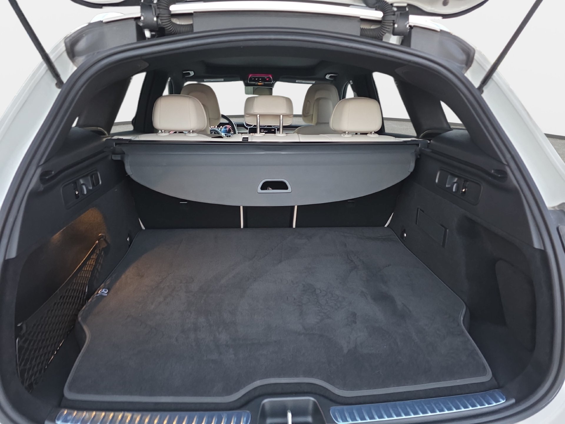 Certified 2026 Mercedes-Benz GLC 350e 4MATIC image 12