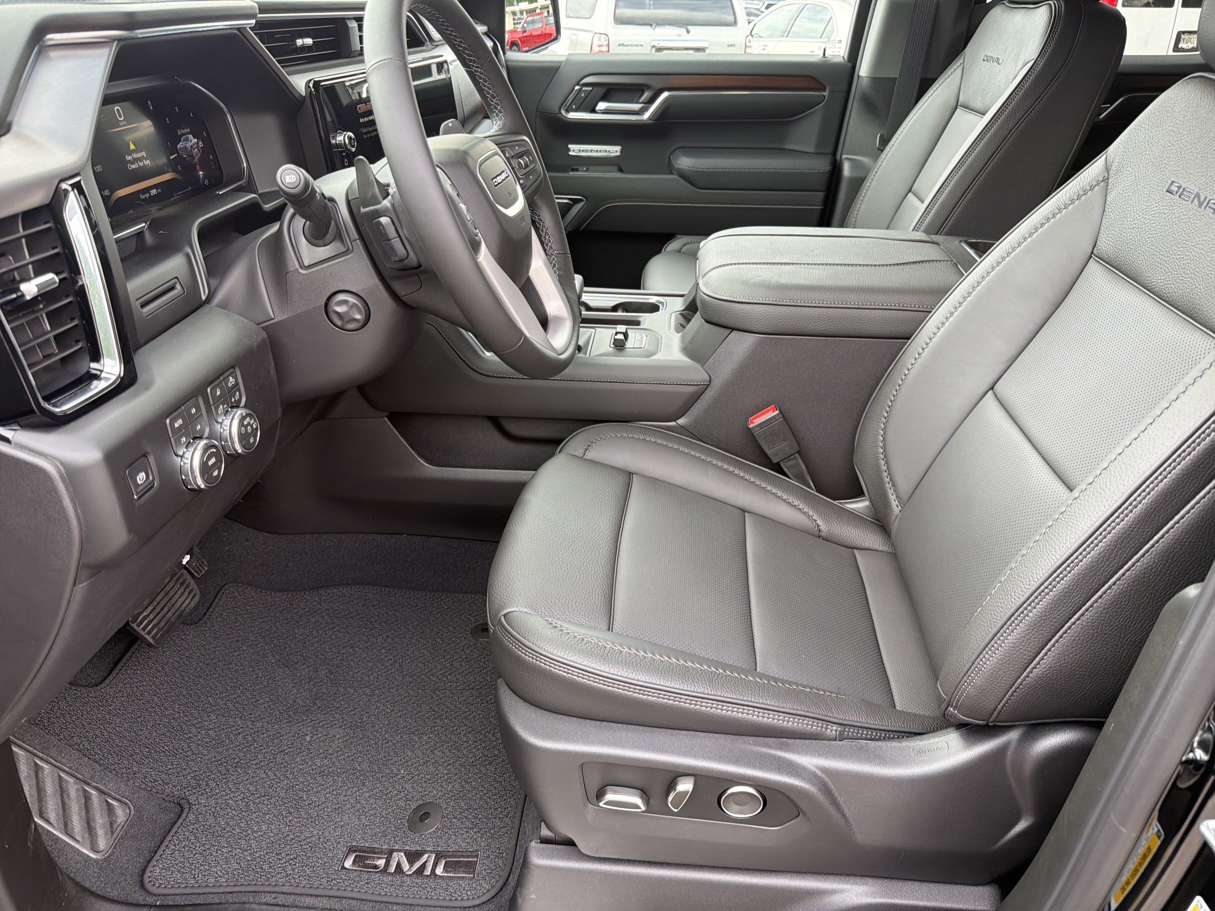 New 2026 GMC Sierra 1500 Denali AWD/4WD image 10