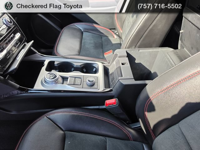 Used 2022 Ford Explorer ST-Line AWD/4WD image 24