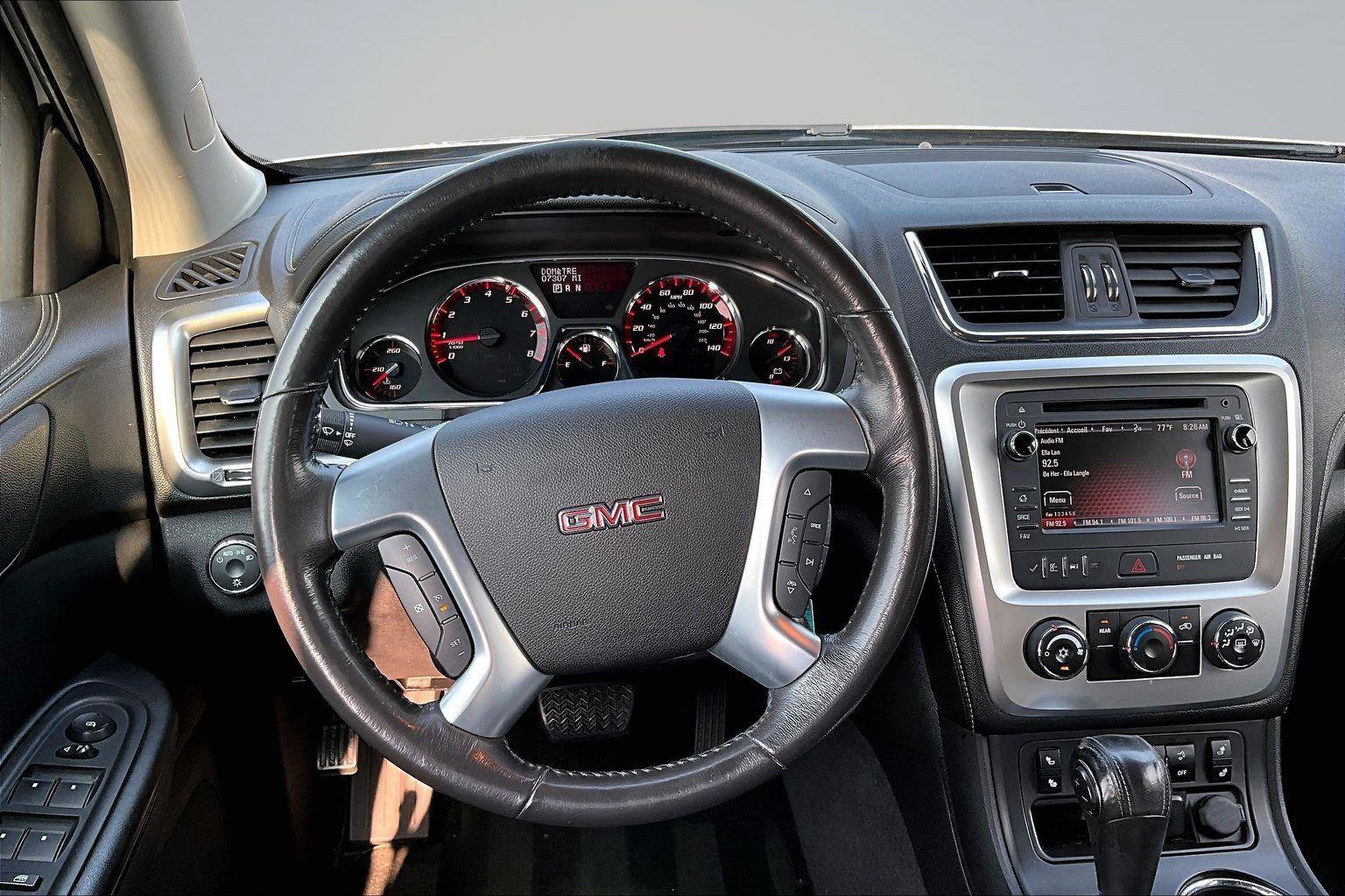 Used 2015 GMC Acadia SLE AWD/4WD image 6
