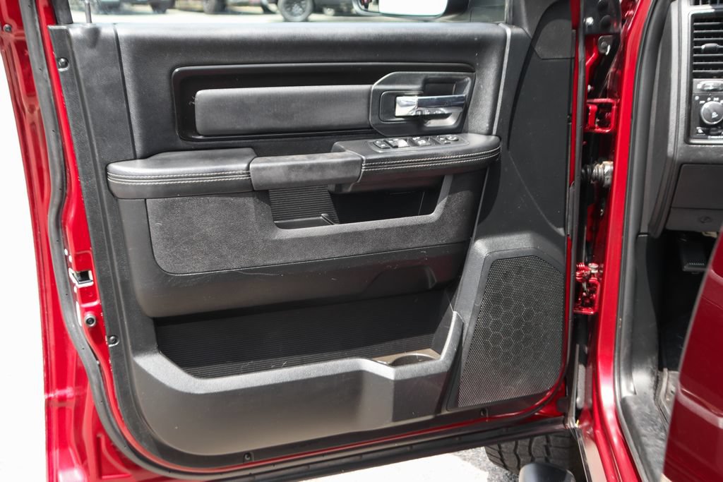 Used 2018 RAM 1500 Rebel w/ Luxury Group AWD/4WD image 16