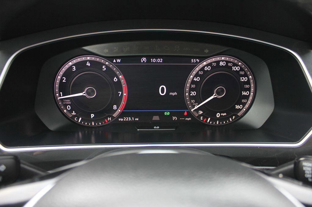 Used 2019 Volkswagen Tiguan SEL image 12