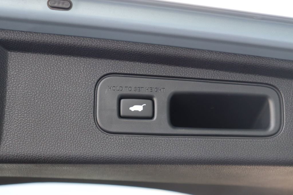 Certified 2026 Honda Odyssey Elite image 13