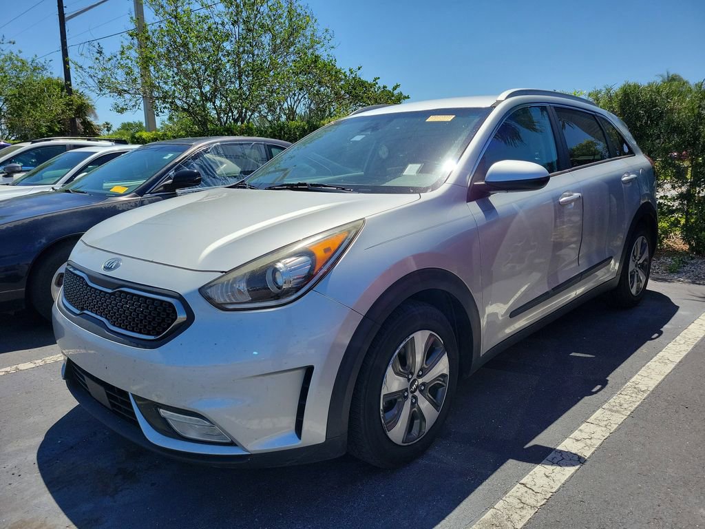 Used 2017 Kia Niro LX FWD image 1