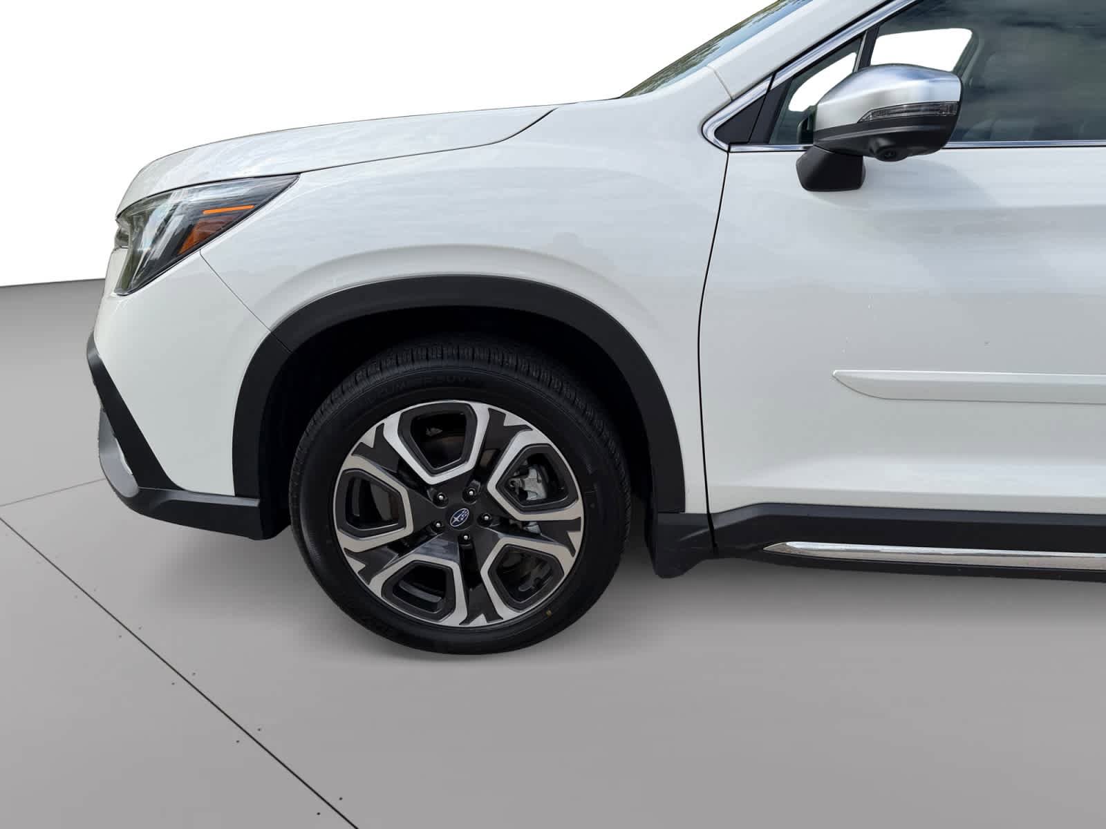 Used 2023 Subaru Ascent Limited w/ Technology Package AWD/4WD image 19