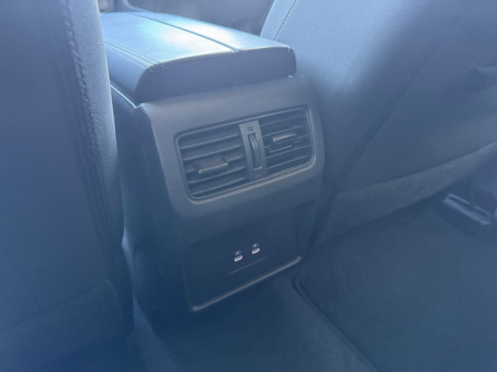 Used 2025 Nissan Rogue SV FWD image 24