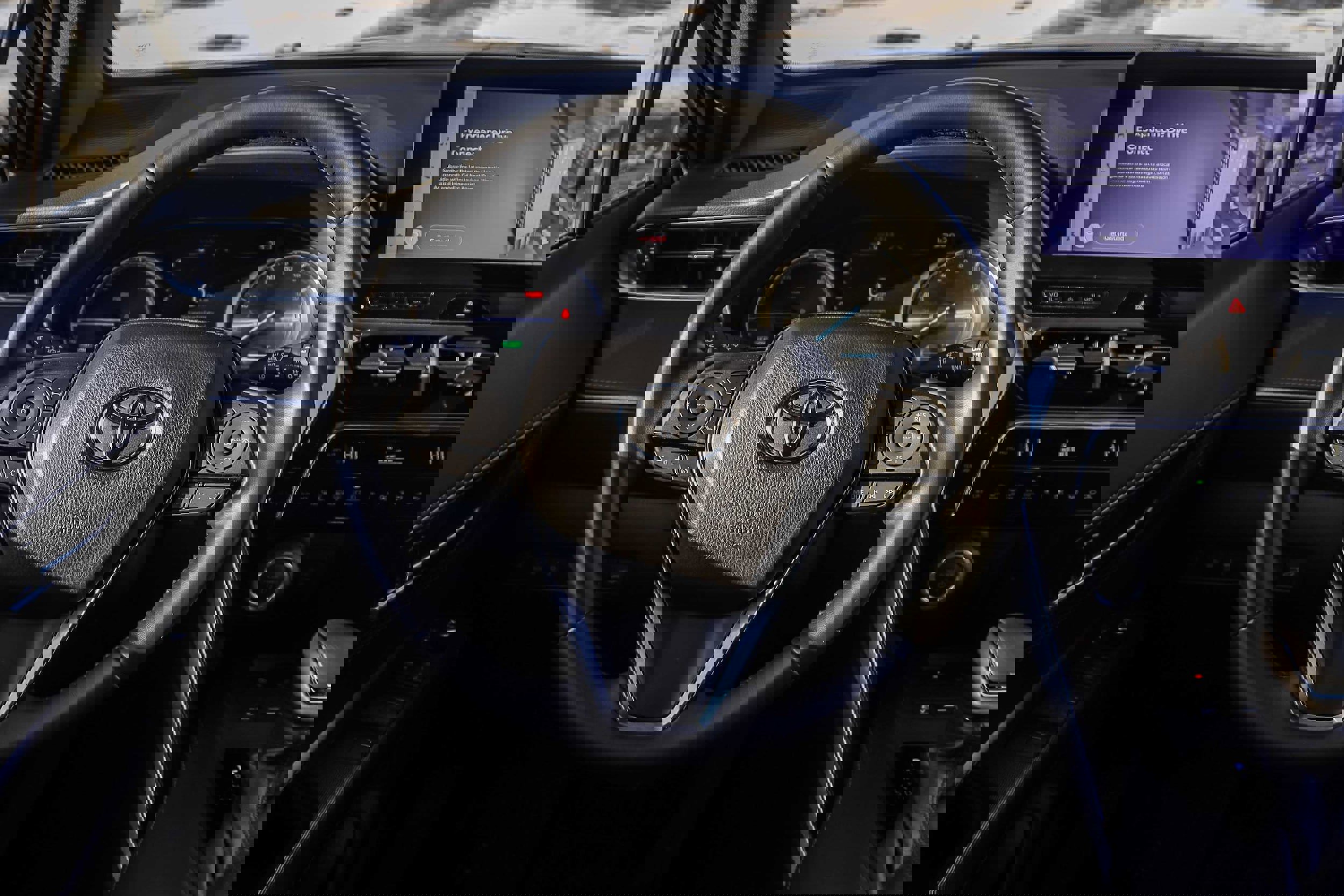 Used 2024 Toyota Venza Nightshade image 26