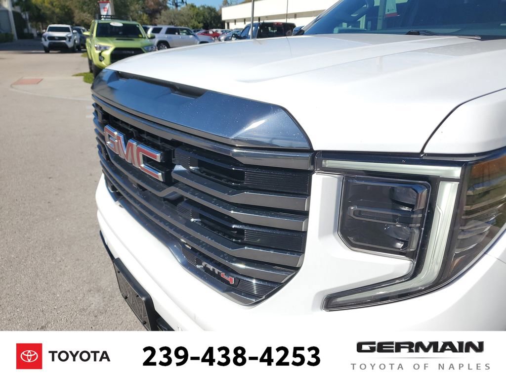 Used 2023 GMC Sierra 1500 AT4 image 15