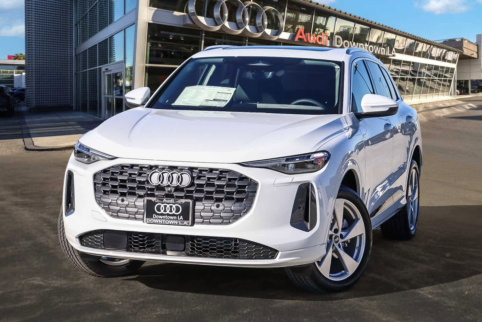 New 2025 Audi Q5 Premium Plus image 1