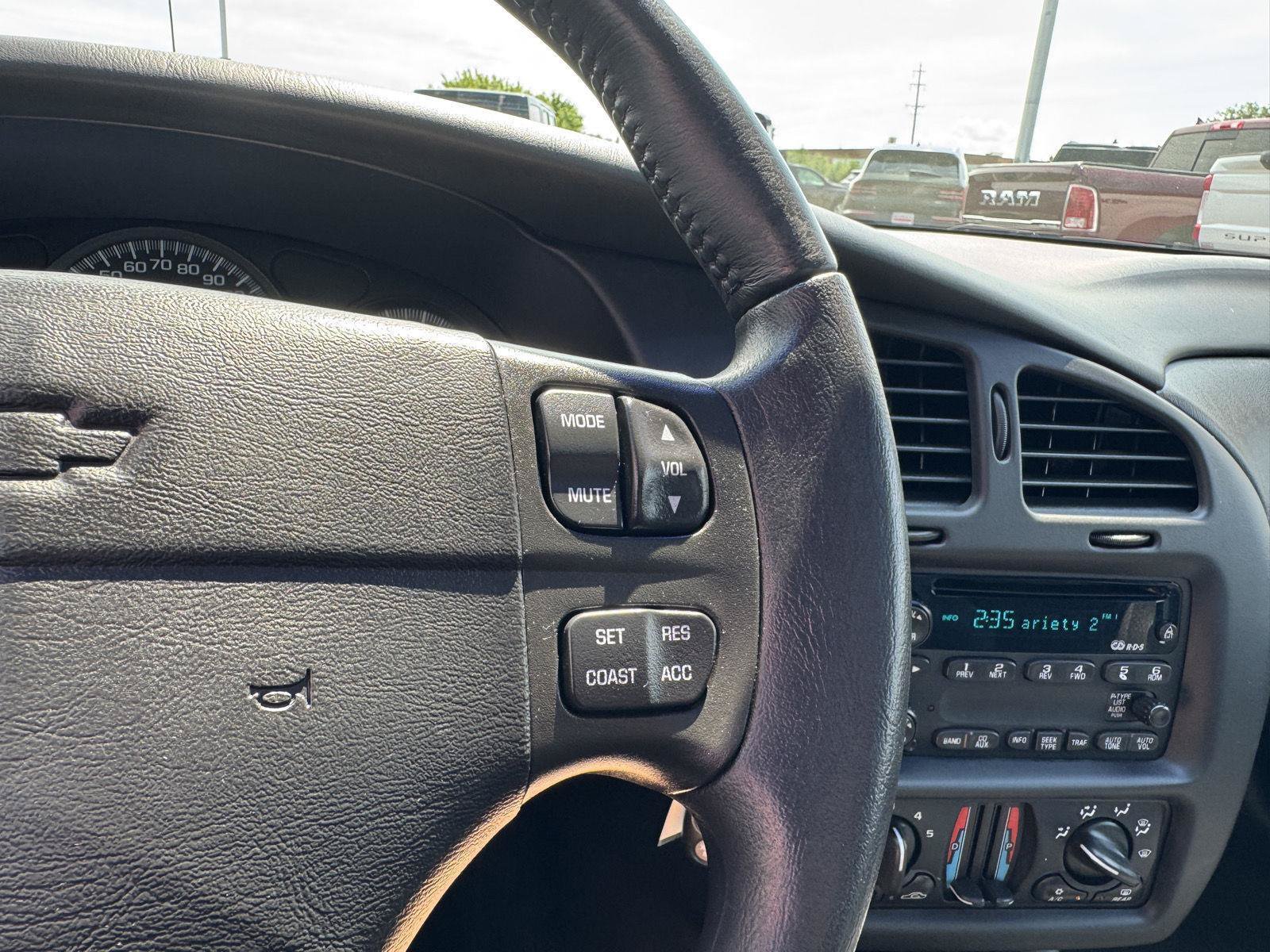 Used 2002 Chevrolet Monte Carlo SS w/ Preferred Equipment Group FWD image 18