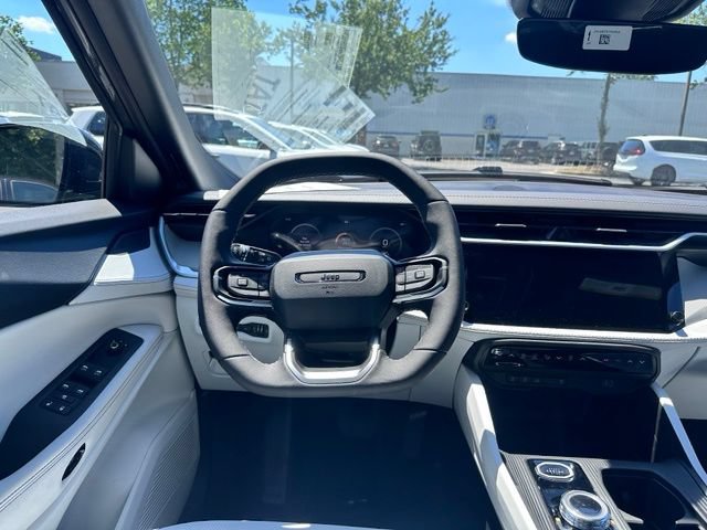 New 2026 Jeep Cherokee Limited AWD/4WD image 18