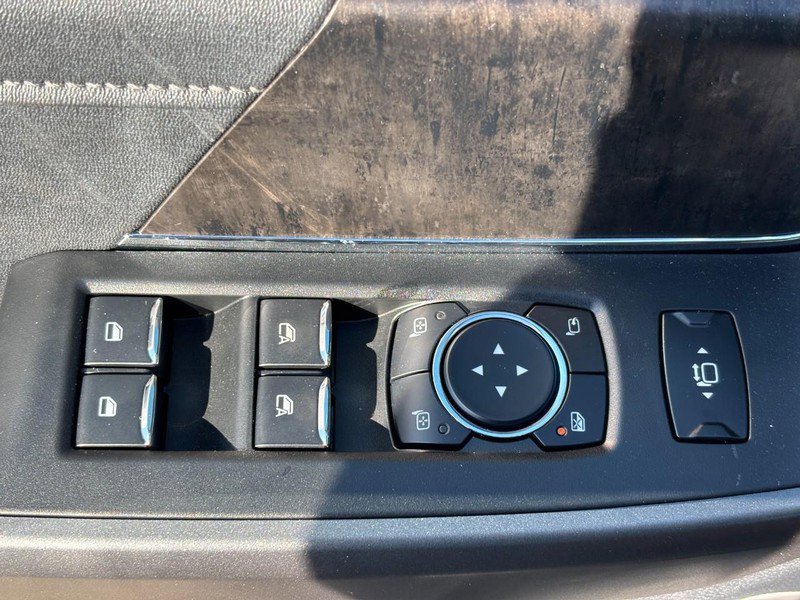 New 2026 Ford F250 Lariat image 21