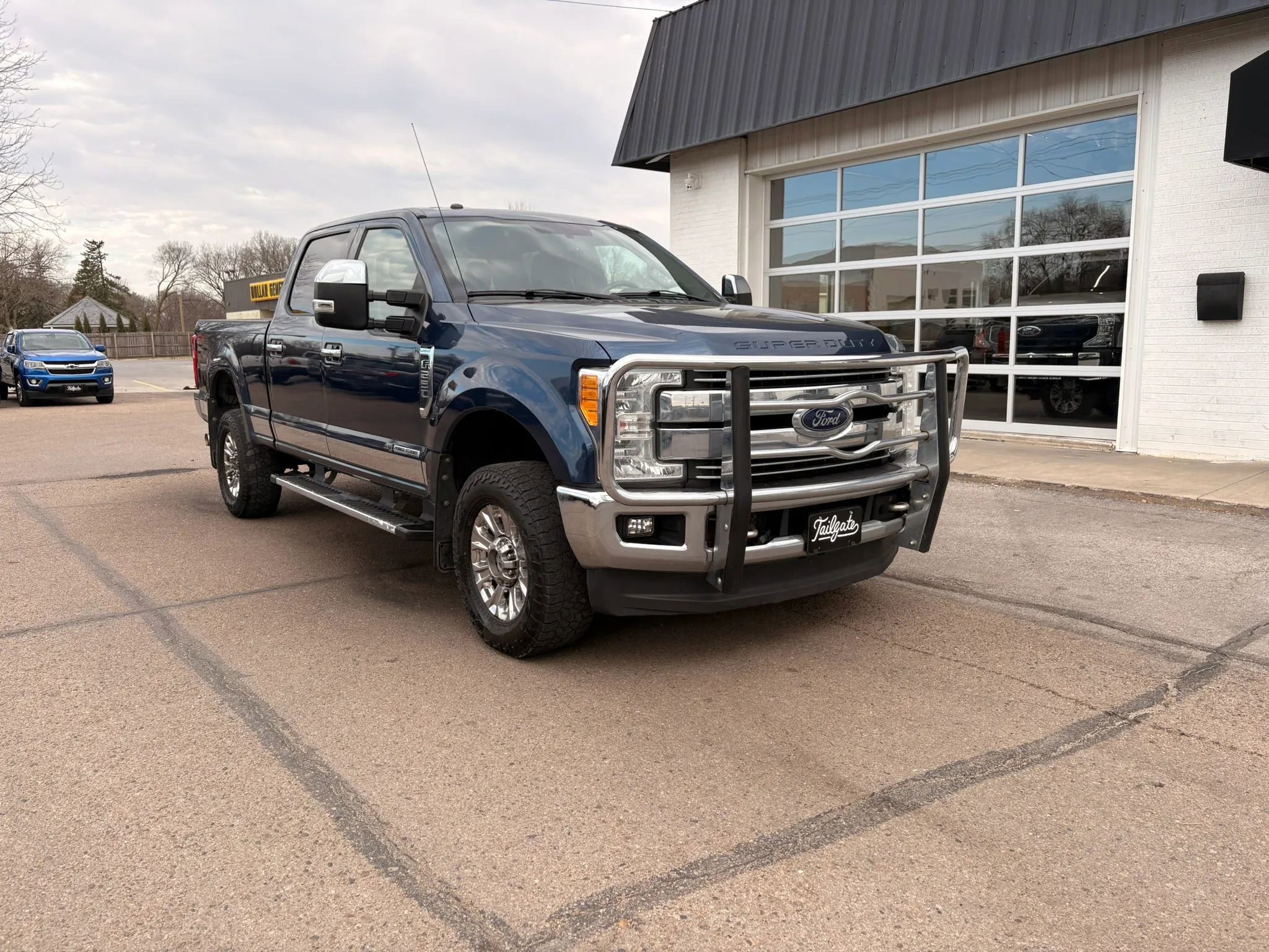 Used 2017 Ford F250 Lariat w/ Chrome Package image 2