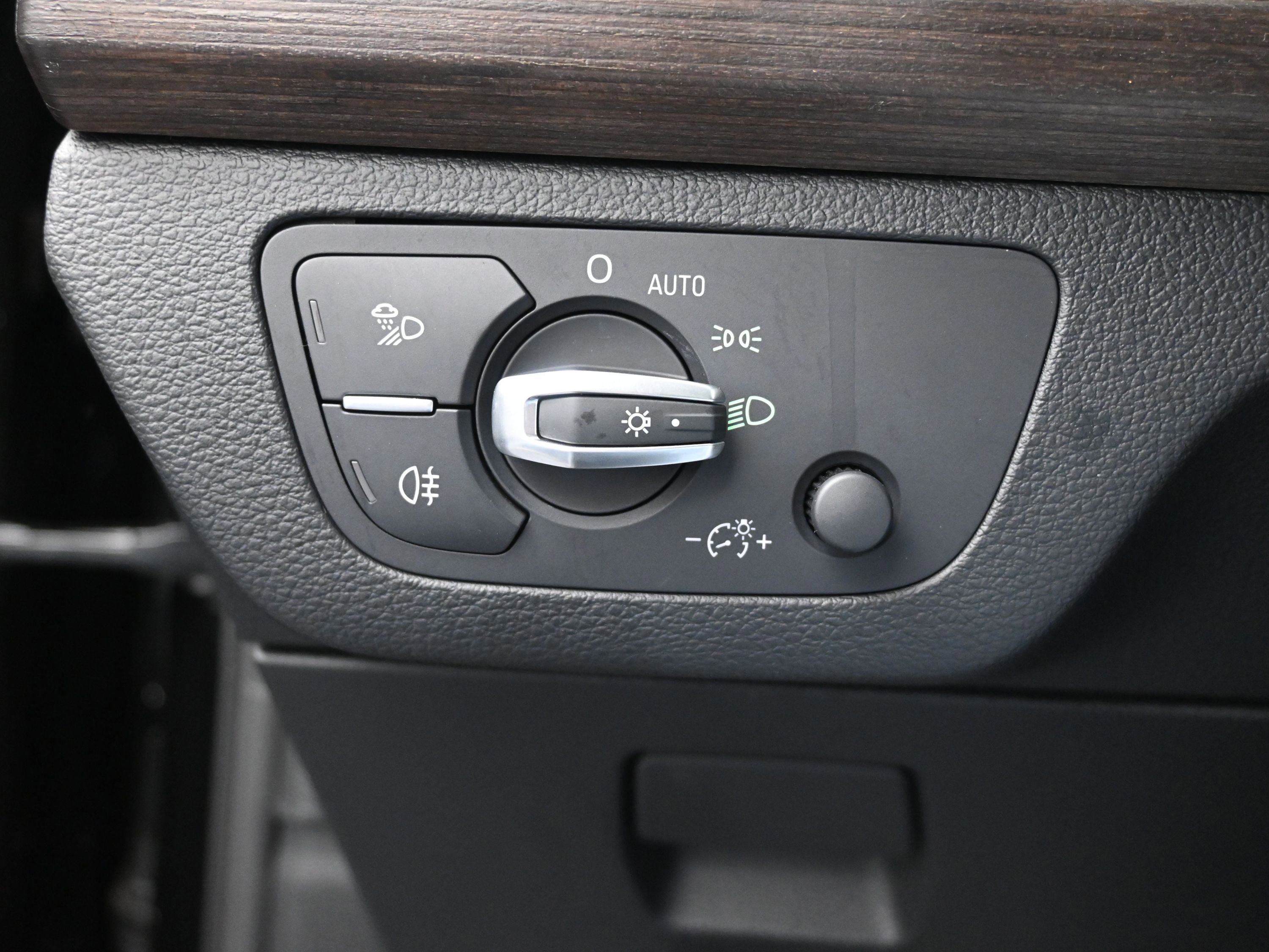 Used 2024 Audi Q5 2.0T Premium Plus w/ Premium Plus Package image 20